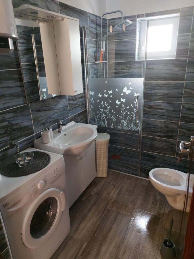 Apartman Stefan Карлобаг Екстериор снимка