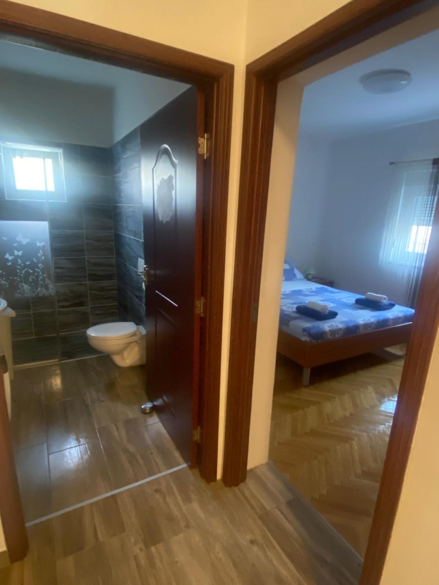 Apartman Stefan Карлобаг Екстериор снимка